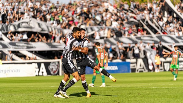 L'impact social et économique des équipes nationales de football